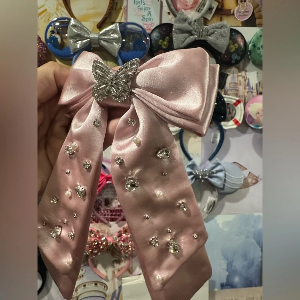 ALDO x Wicked  Glinda Bloomingseason Hairbow Barrette NWOT - Picture 3 of 5